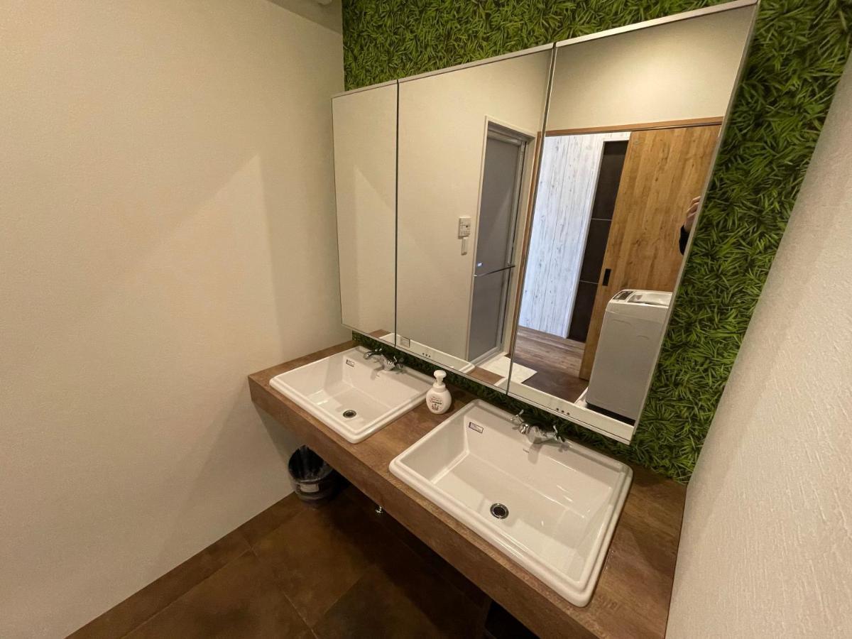 Wolf Pack Apartment 1002 Osaka Bagian luar foto