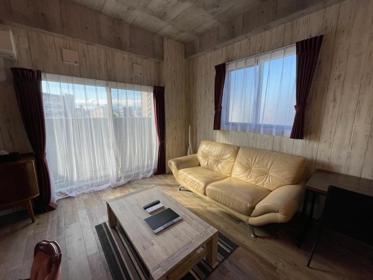 Wolf Pack Apartment 1002 Osaka Bagian luar foto